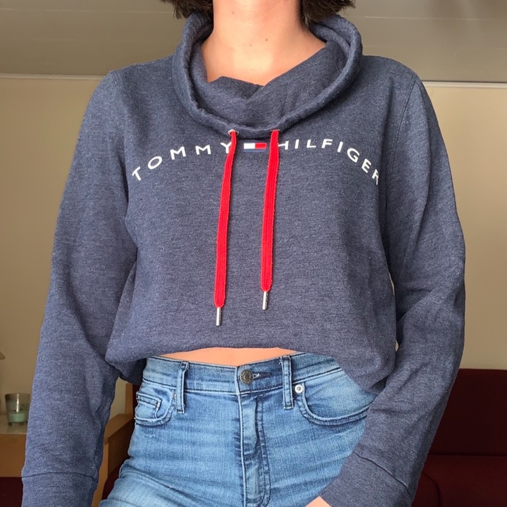 🎉HP🎉 Tommy Hilfiger Cowl Neck Pullover